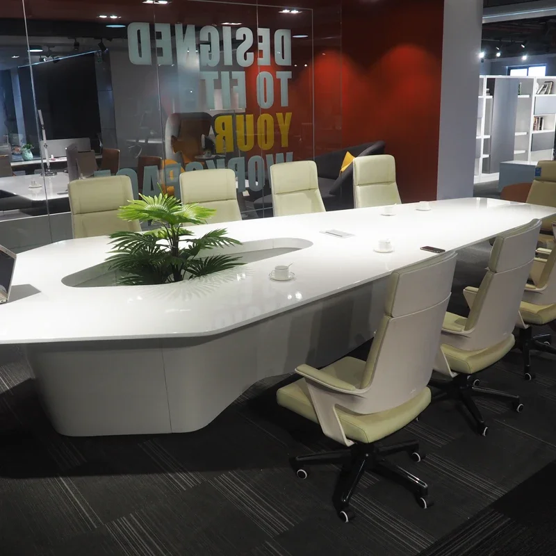 Nowoczesne białe, zaawansowane – Office Tech Room recenzja i cena